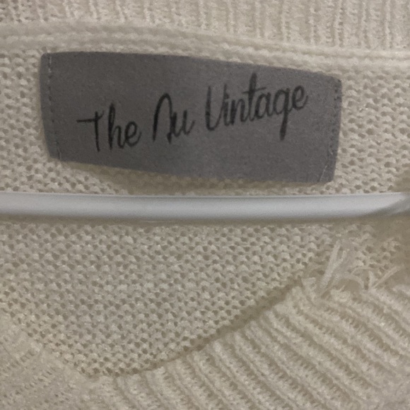 The Nu Vintage cream short sleeved sweater - Picture 3 of 5